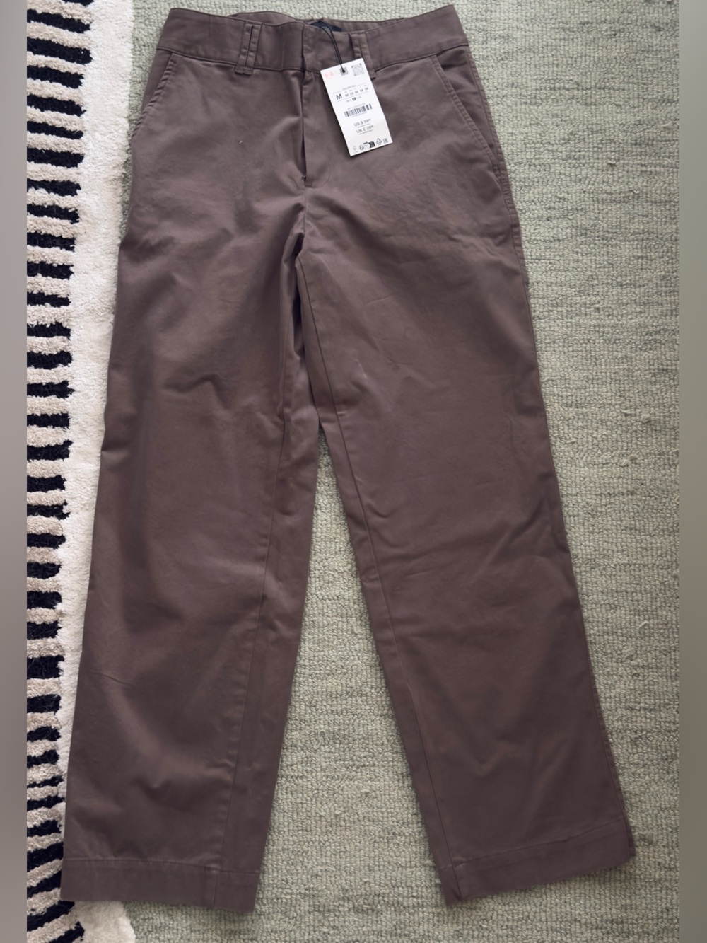ZARA NWT Mid Rise Straight Leg Pants